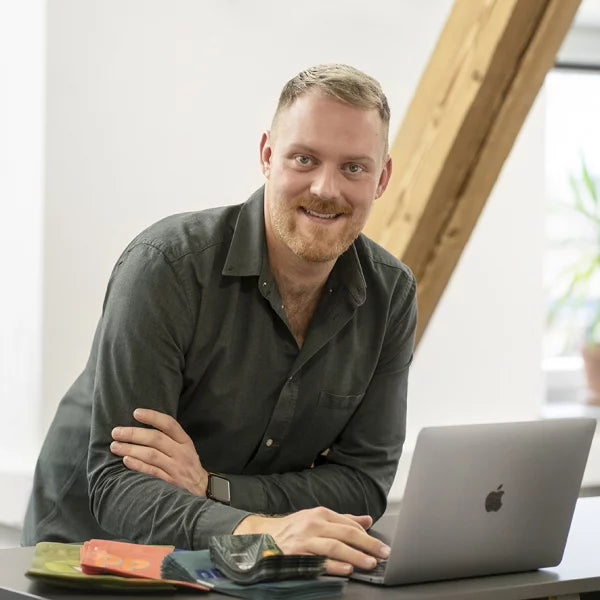 files/portrait_team_matthias-voit.webp