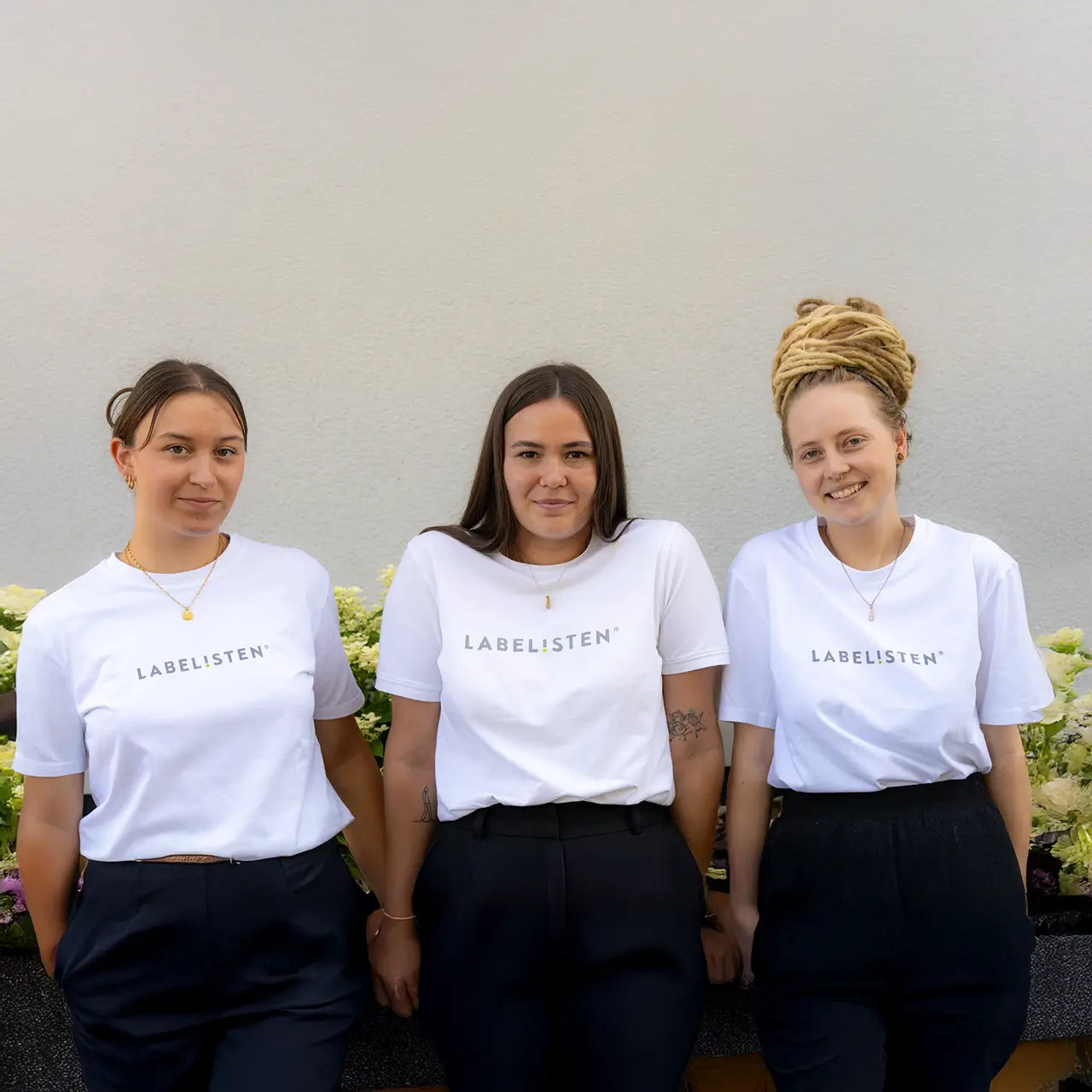 files/getinpouch_design-team.webp