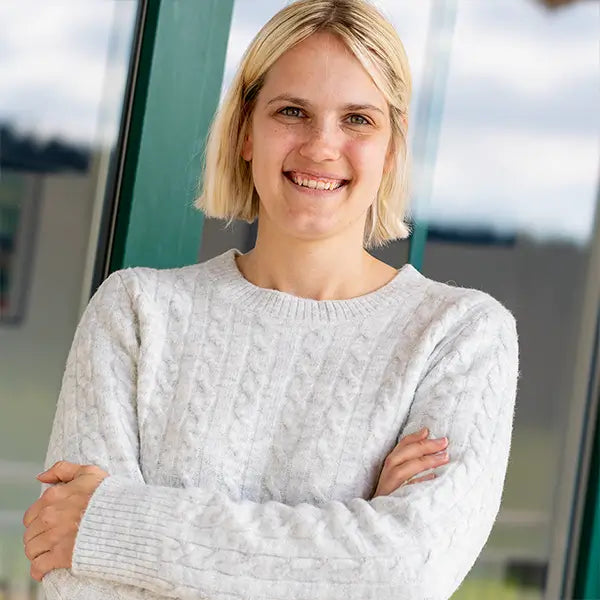 files/portrait_team_marina-schneider.webp